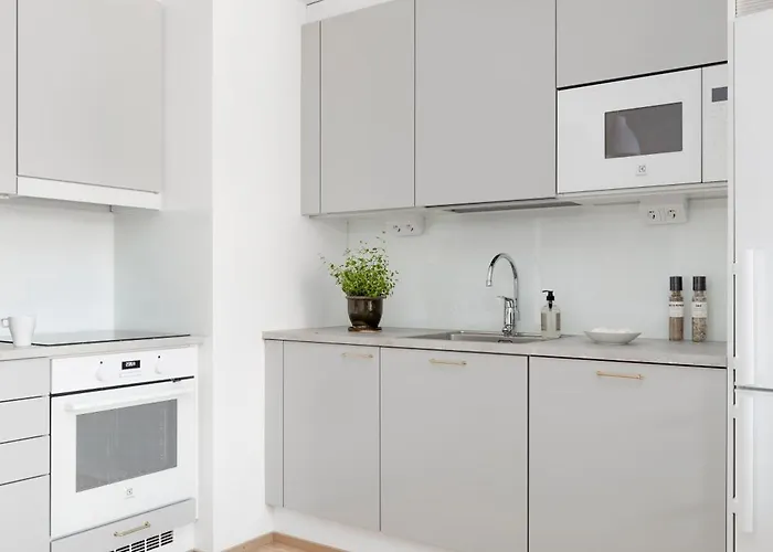 Apartamento 2br Design 400 M From Train Station Tikkurila