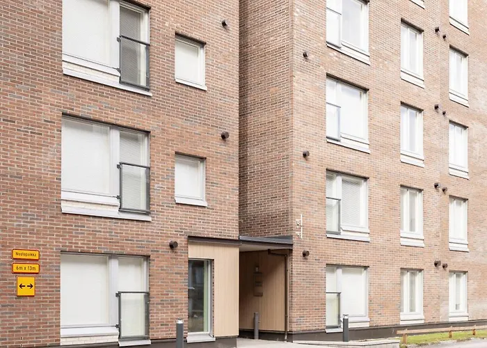 2br Design 400 M From Train Station Tikkurila Apartamento Vantaa